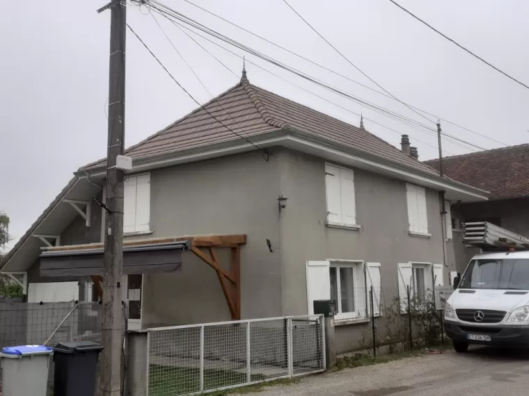 Couverture à neuf au avenières